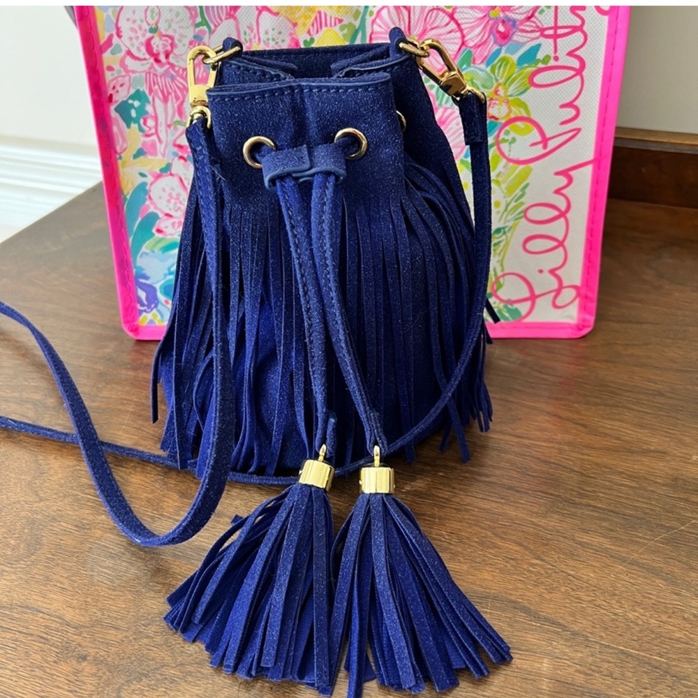 Lilly Pulitzer Sunset Safari fringe bucket bag